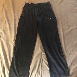 Nike Dri-Fit Sweatpants Size Large